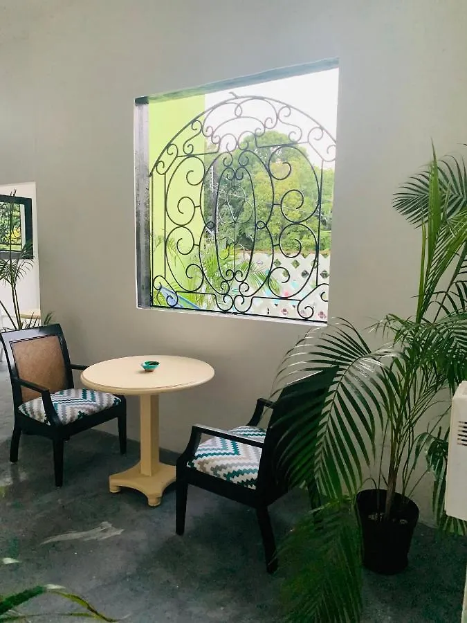 The Quetzal Bed and Breakfast Κανκούν 0*,