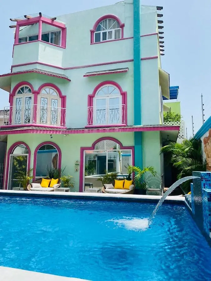 The Quetzal Bed and Breakfast Κανκούν