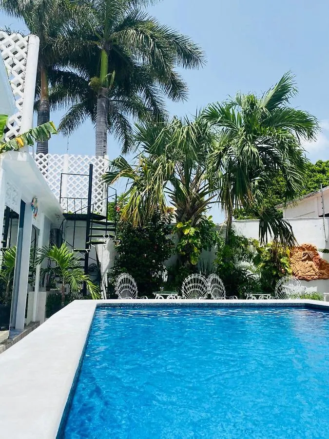 The Quetzal Bed and Breakfast Κανκούν 0*,  Μεξικό