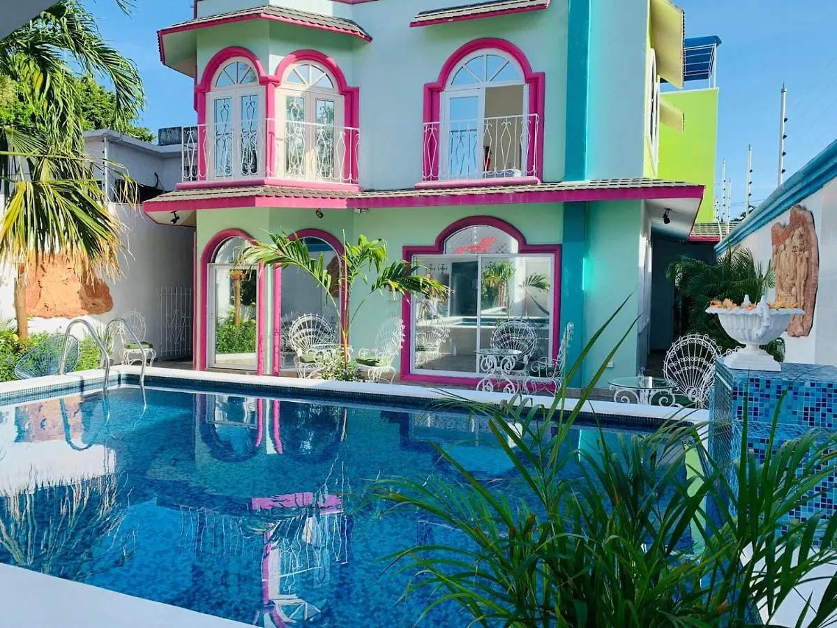 The Quetzal Bed & Breakfast Cancun